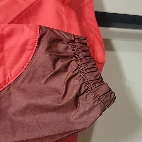 NWT Nike Jacket in Small - Picture 6 of 9